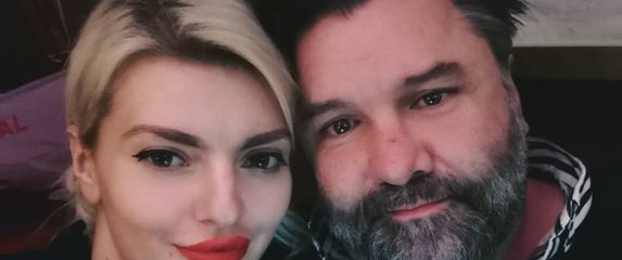 Ella Dvornik i Charles (Foto: Instagram)