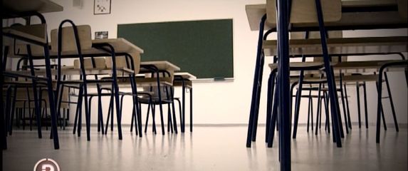 Učiteljima je prekipjelo da ih učenici maltretiraju (Foto: Dnevnik.hr) - 7