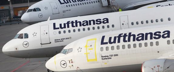 Avioni Lufthanse u Frankfurtu (Foto: AFP)