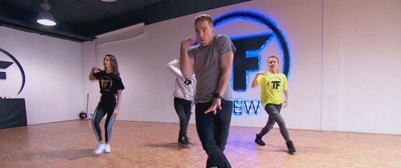 Dio skupine Transform Crew - 3