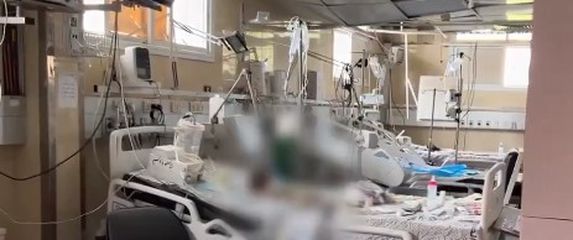 Tijela beba u bolnici u Gazi