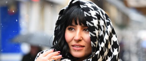 Ljepotica sa zagrebačke špice u trendovskim mokasinama s remenom