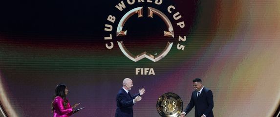 Gianni Infantino i Ronaldo