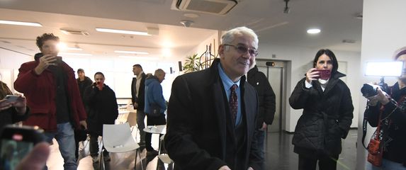 Rektor Dejan Madić