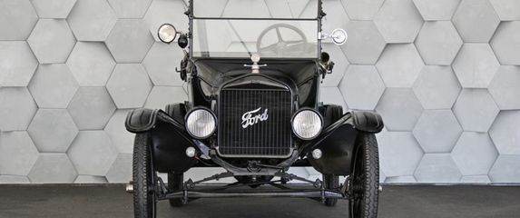 Ford Model T Convertible - 5