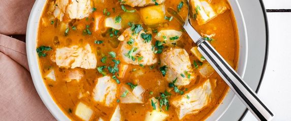 Varivo s oslićem i krumpirom