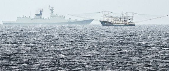 Brod kineske obalne straže, ilustracija