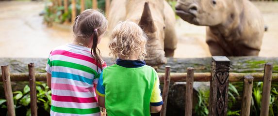 Kako se piše: zološki ili zoološki