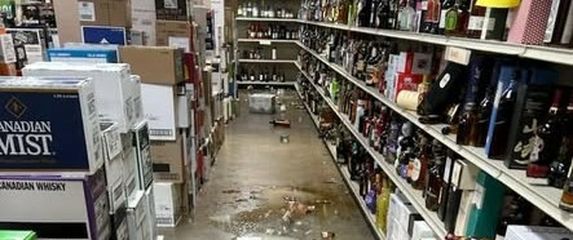 Provala u trgovini u Virginiji