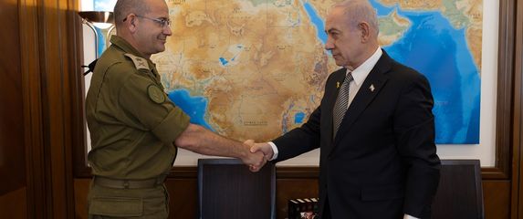 Benjamin Netanyahu i Roman Goffman