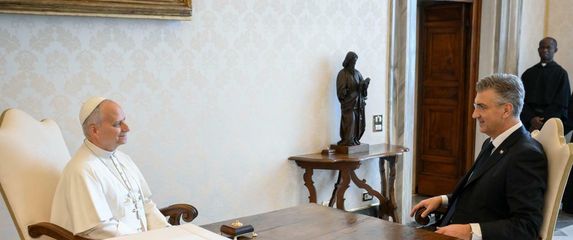 Andrej Plenković kod pape Lava XIV. - 5