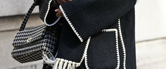 Kaput sa šalom osmislio je švedski brend Toteme