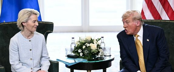 Ursula von der Leyen i Donald Trump