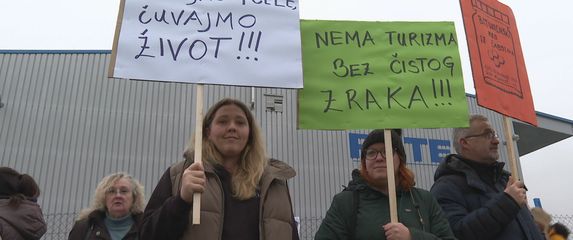 Jastrebarsko protiv postrojenja za preradu bitumena - 1