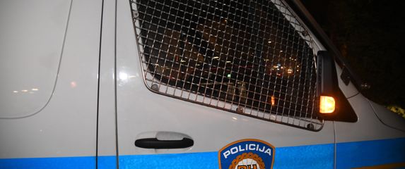 Policija; Ilustracija