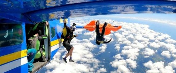 Nesreća s padobranom