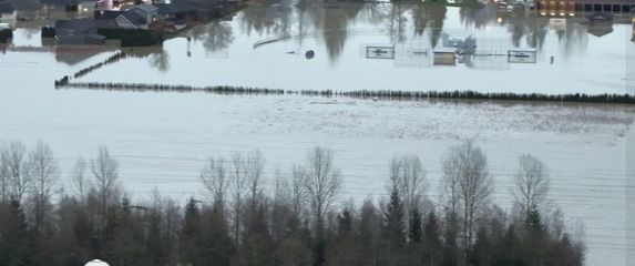 Velike poplave na sjeverozapadu SAD-a