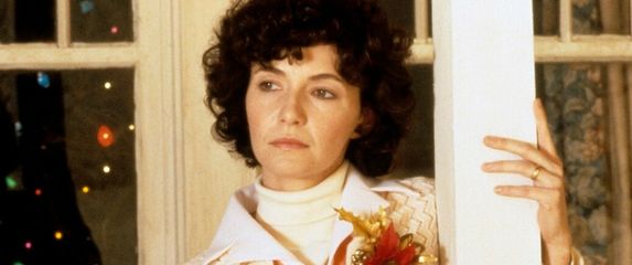 Mary Steenburgen - 1