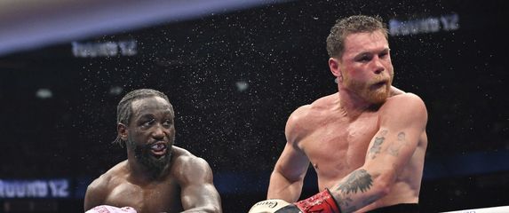 Terence Crawford vs. Canelo Alvarez
