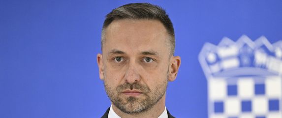 Marin Piletić, ministar rada i mirovinskoga sustava, obitelji i socijalne politike