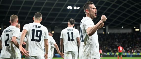 Slovenska nogometna reprezentacija