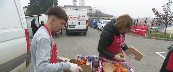 Provjereno: Volontiranje