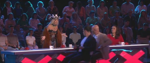 IN magazin: Supertalent - 5