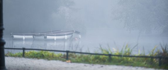 Magla u parku Maksimir