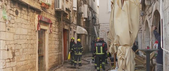 Požar u Trogiru - 2