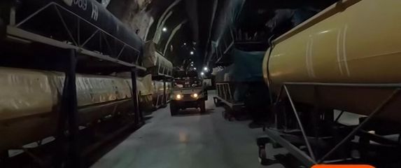 Iranska podzemna baza za oružje