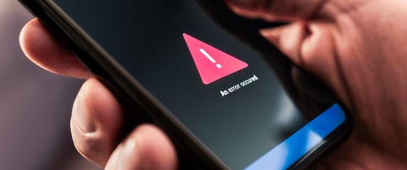 Greška u radu mobitela, ilustracija