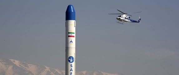 Iranski nosać satelita