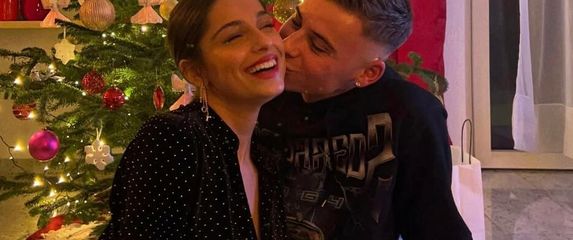 Julia Knežević, Gabriel Vidović