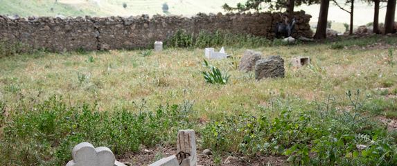 Ilustracija: groblje