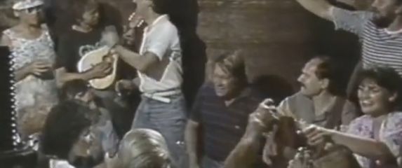 In Magazin: Novogodišnje pjesme - 5