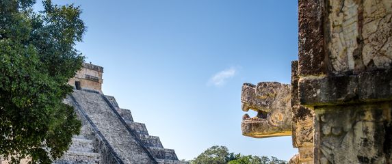 El Castillo, hram posvećen majanskom božanstvu Kukulkanu u drevnom gradu Chicken Itza (Foto: Guliver/Thinkstock)