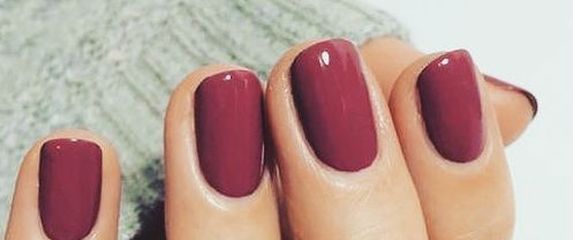 Boja laka za nokte jednako otmjena kao nude nijanse