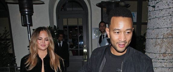 Chrissy Teigen i John Legend (Foto: Profimedia)