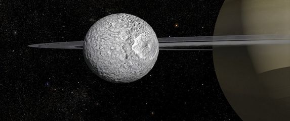 Mimas u orbiti oko Saturna