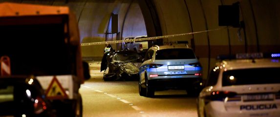 Prometna nesreća u tunelu Pećine - 4