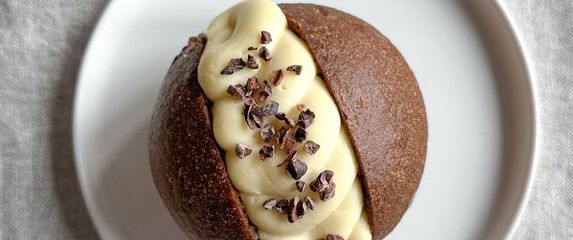 Noel Bread and Deli: Maritozzi