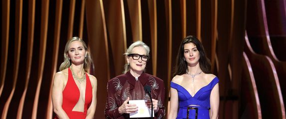 Meryl Streep, Anne Hathaway i Emily Blunt okupile su se na pozornici SAG Awards 2024.