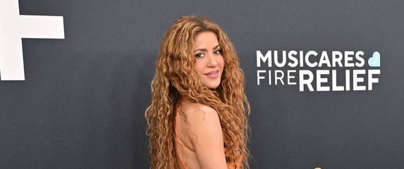 Shakira u haljini modne kuće Etro na dodjeli Grammyja - 7