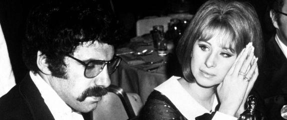 Barbra Streisand i Elliott Gould - 2