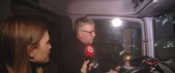 Igor Barić, vozač ralice i Katarina Jusić Mezga, reporterka Dnevnika Nove TV - 4