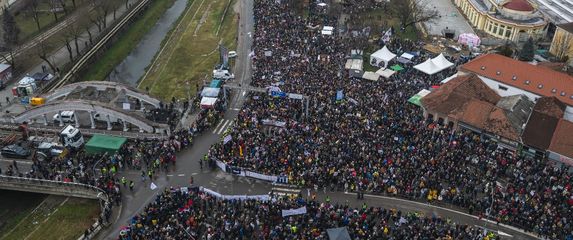 Skup u Kragujevcu u znak podrške studentskim blokadama - 5