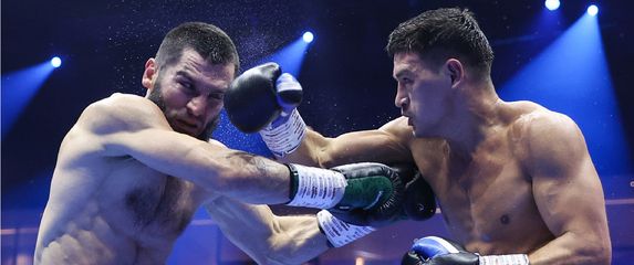 Artur Beterbiev i Dmitri Bivol