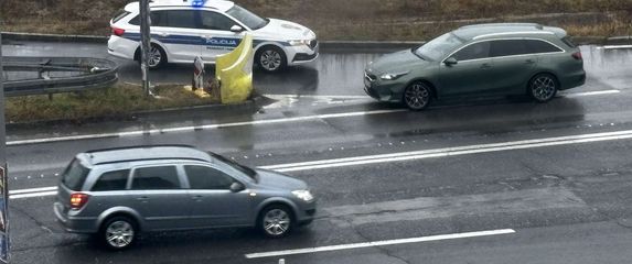 Poplavljen podvožnjak u Buzinu - 2