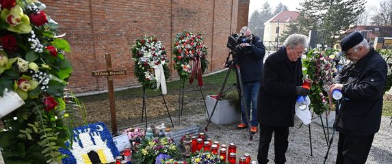 Grob Milana Bandića