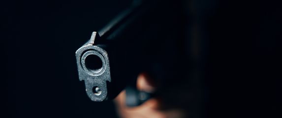 Ilustracija: pucnjava